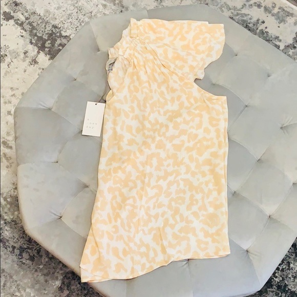 NEW! A New Day Cream Leopard Print Top - Picture 2 of 5
